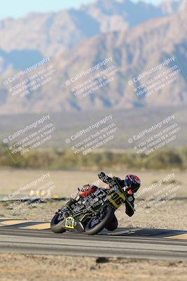 media/Dec-07-2025-CVMA (Sun) [[3e7d2de5dc]]/Race 18-Formula Twins-Formula 40 UL/